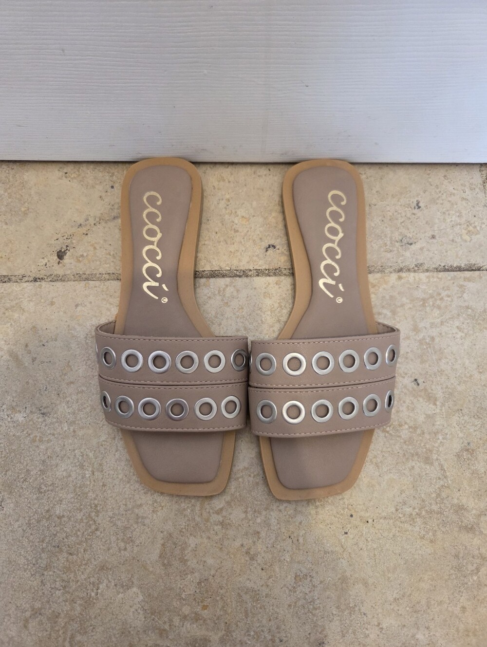Ccocci Dolly Sandals Size 7 Taupe Rivet Detail NWOT